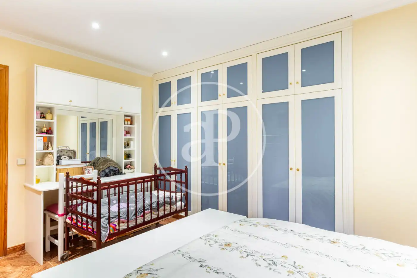 Bedroom of Houses for sale in Serra  with Air Conditioner, Heating and Private garden