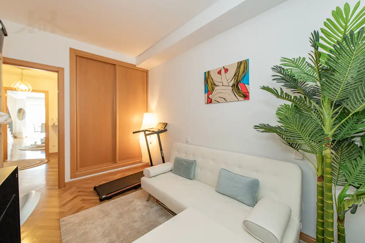 Living room of Flat for sale in Torrejón de Ardoz  with Air Conditioner, Heating and Parquet flooring