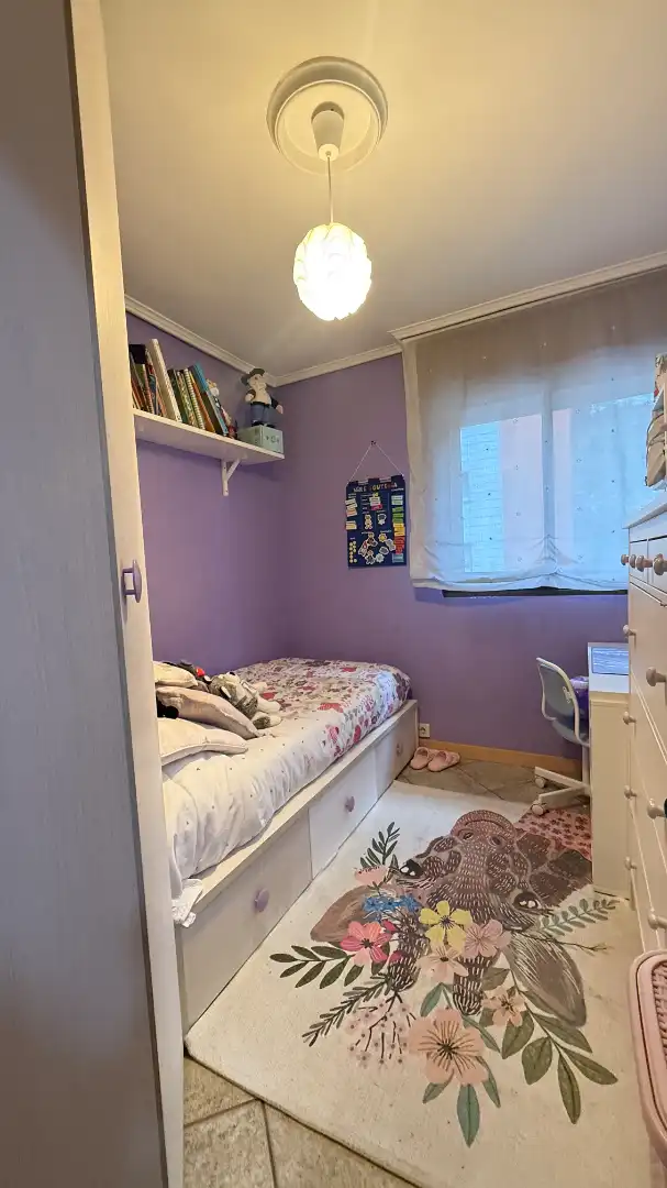 Dormitori de Pis en venda en Barakaldo  amb Calefacció i Moblat