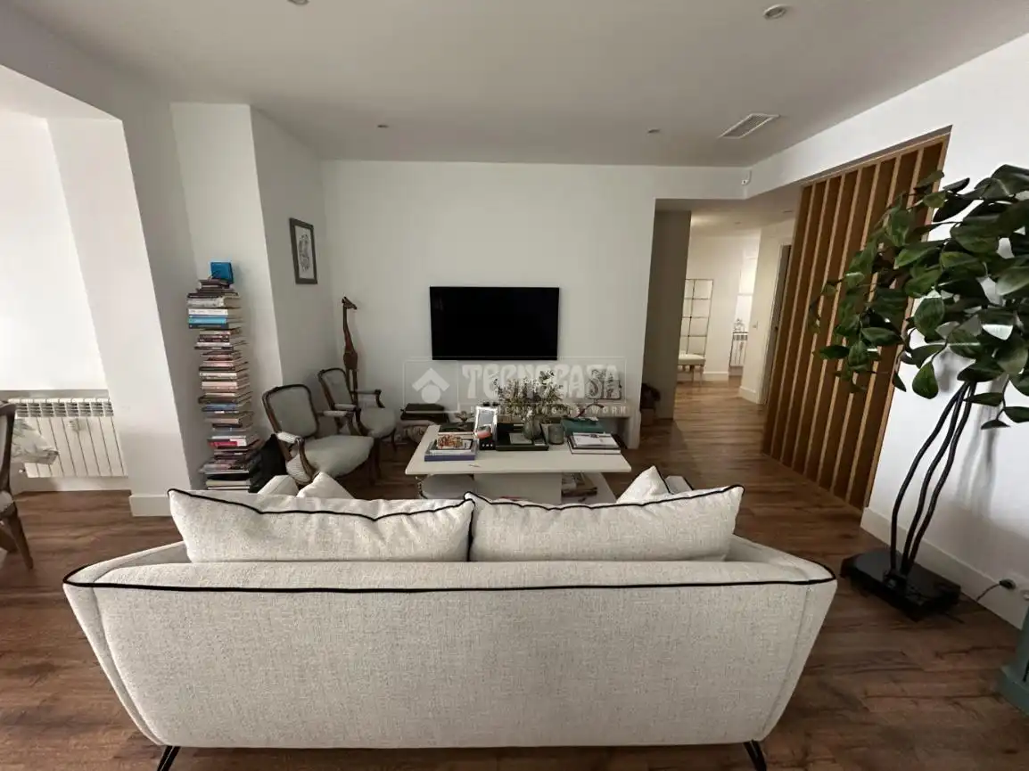 Sala de estar de Piso en venta en Madrid con Aire acondicionado y Terraza