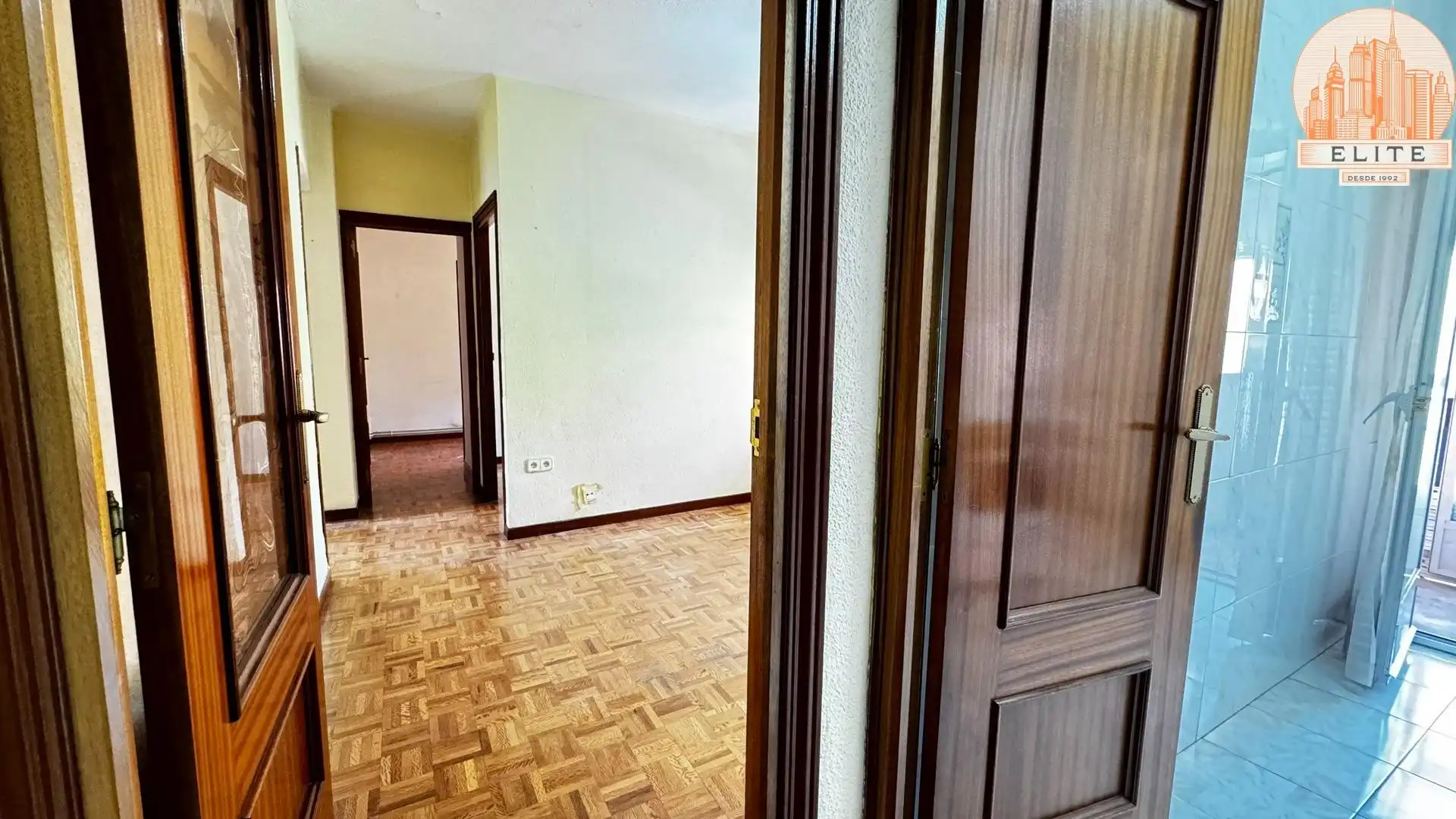Piso en venta en Alcorcón con Calefacción, Parquet y Terraza