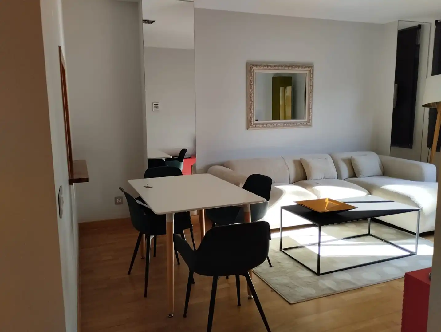 Sala de estar de Piso en venta en Málaga con Aire acondicionado, Jardín privado y Amueblado