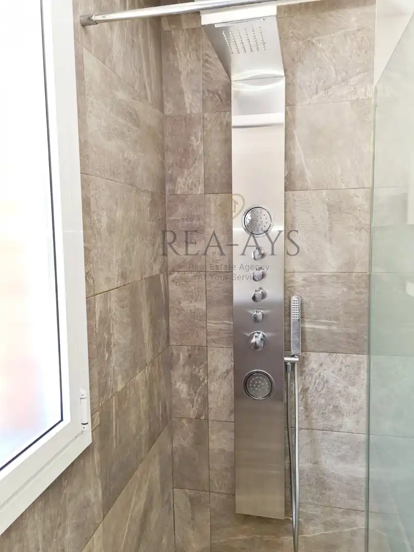 Baño de Casa o chalet en venta en Cervelló con Aire acondicionado, Calefacción y Jardín privado