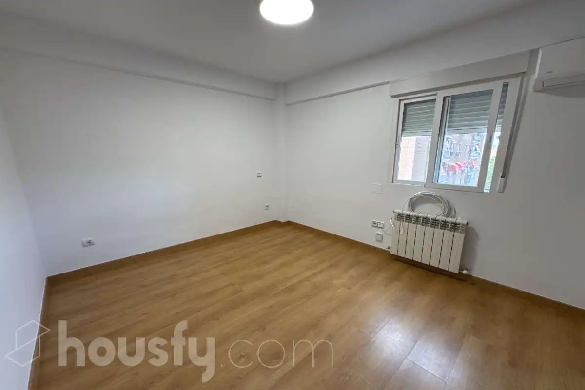 Habitación de Piso de alquiler en Alcalá de Henares con Aire acondicionado, Calefacción y Parquet