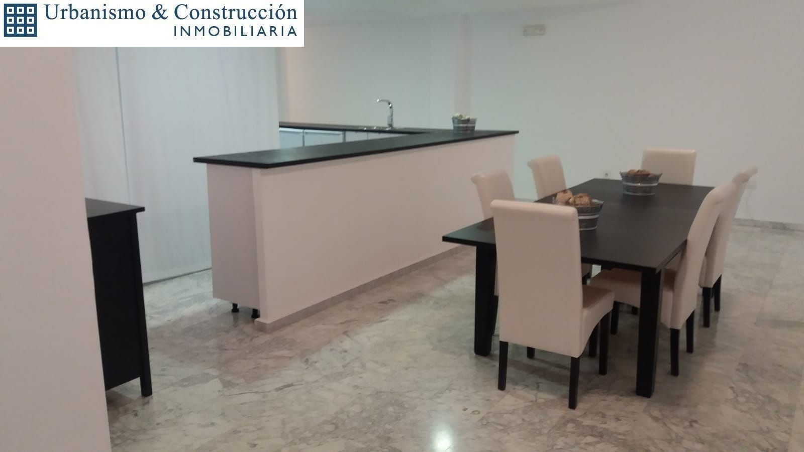 Cuina de Pis en venda en Ciudad Real Capital amb Aire condicionat, Parquet i Terrassa