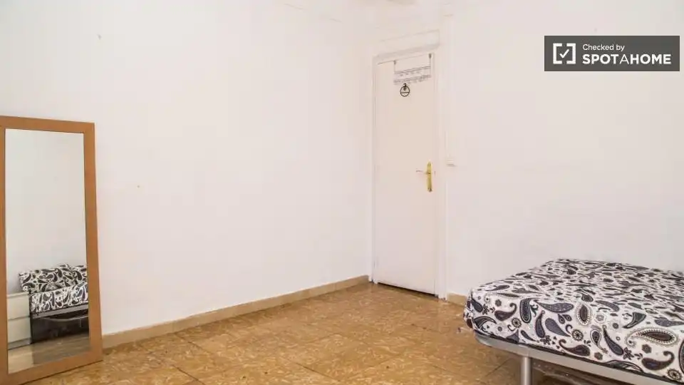 Room in Barcelona, Barcelona