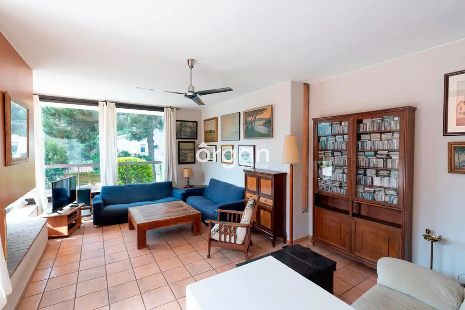 Wohnzimmer von Haus oder Chalet zum Verkauf in Cerdanyola del Vallès mit Klimaanlage, Heizung und Abstellraum