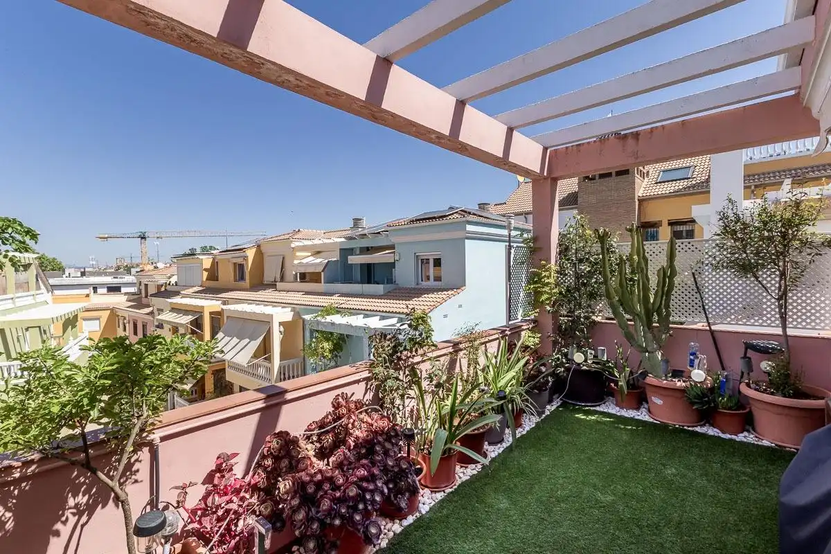 Adosado en venta en Calle SANTO SEPULCRO DE LA QUINTA 5, imagen 2