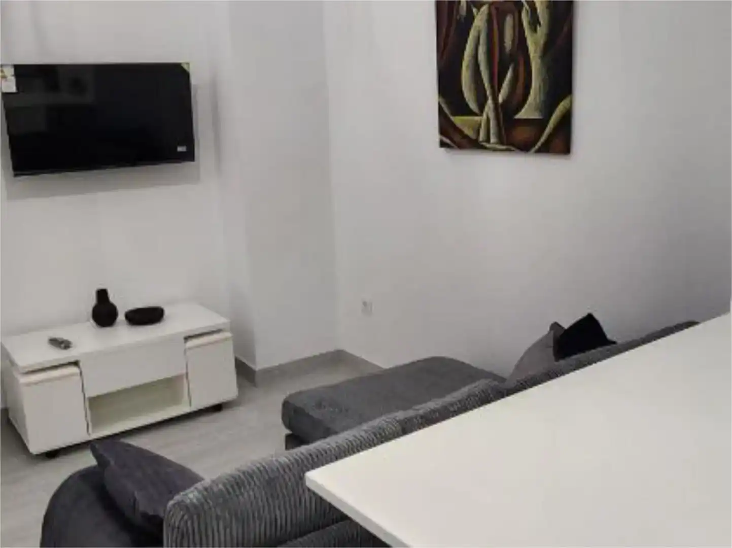 Sala d'estar de Estudi de lloguer en  Sevilla Capital amb Aire condicionat