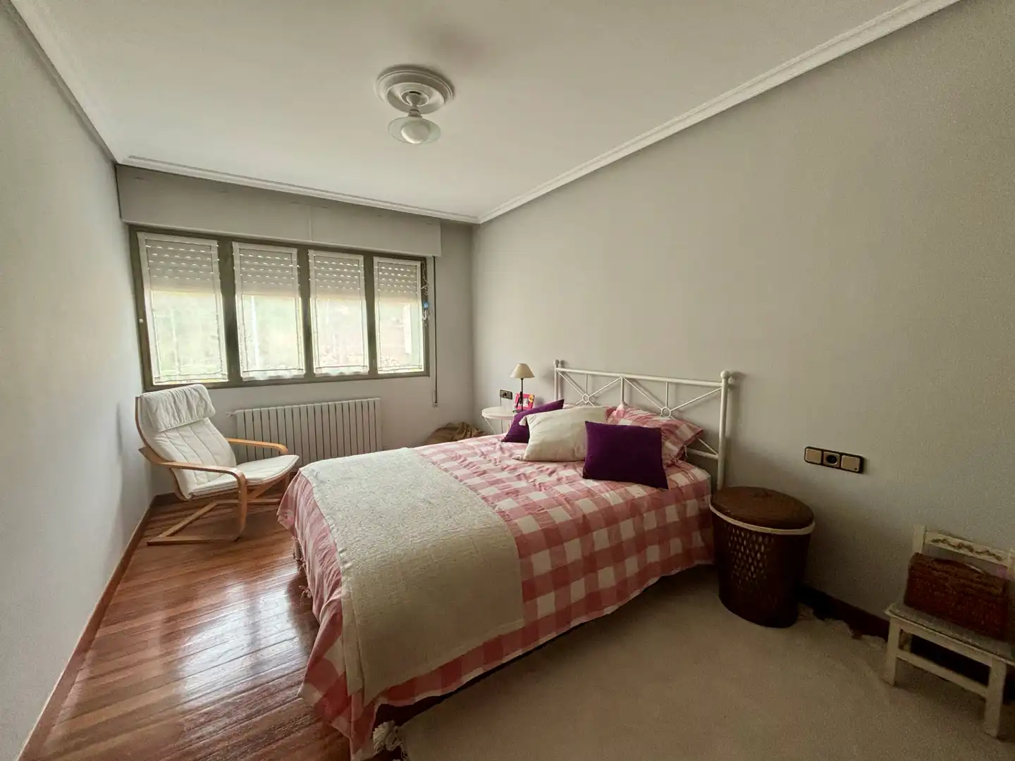 Habitación de Edificio en venta en Piloña