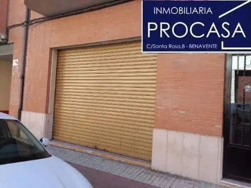 Local comercial de lloguer a Benavente, imagen 2