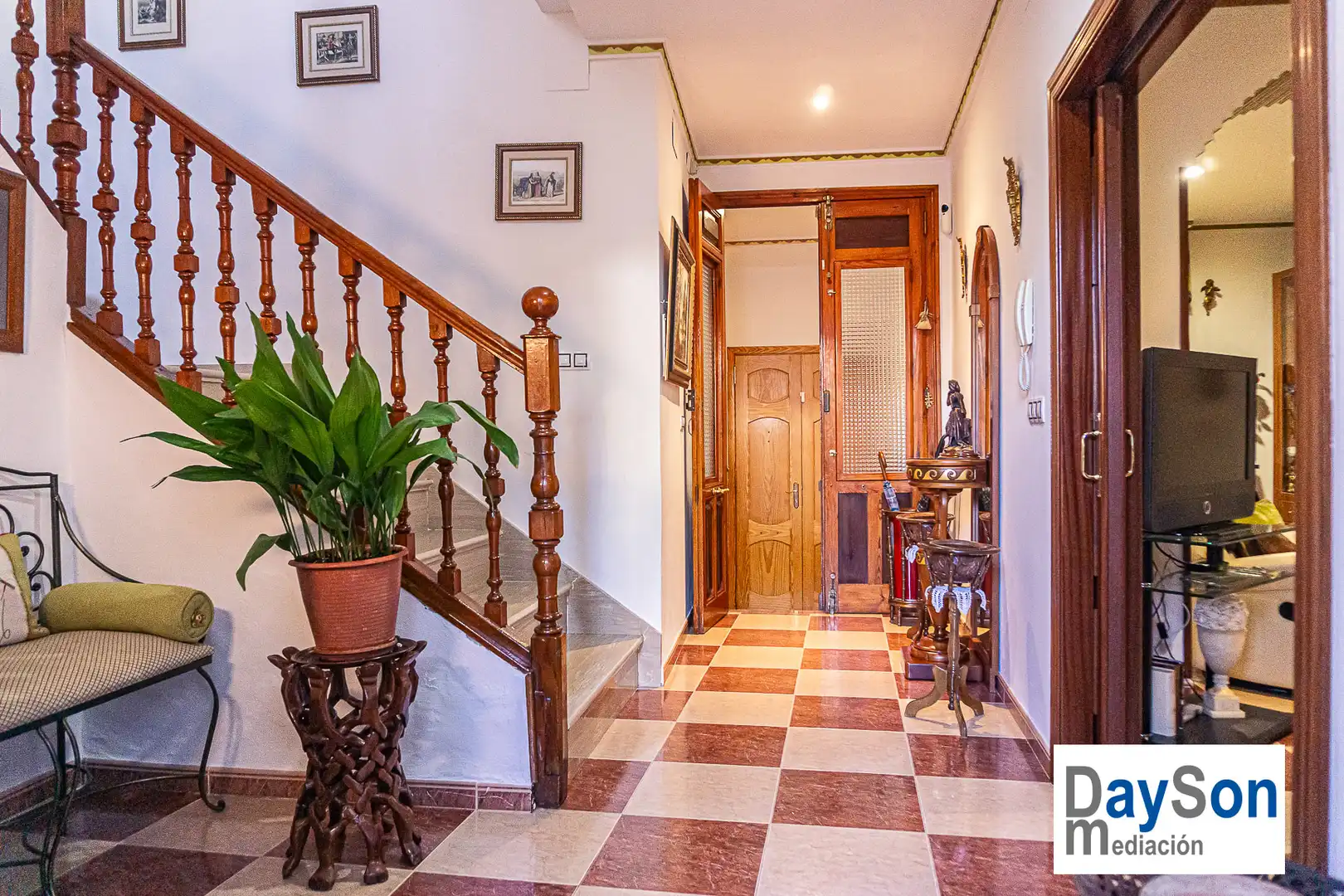 Casa amb terrassa en venda a Alcalá la Real, imagen 2
