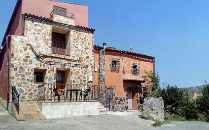 Vista exterior de Casa o xalet en venda en Medinaceli amb Aire condicionat i Calefacció