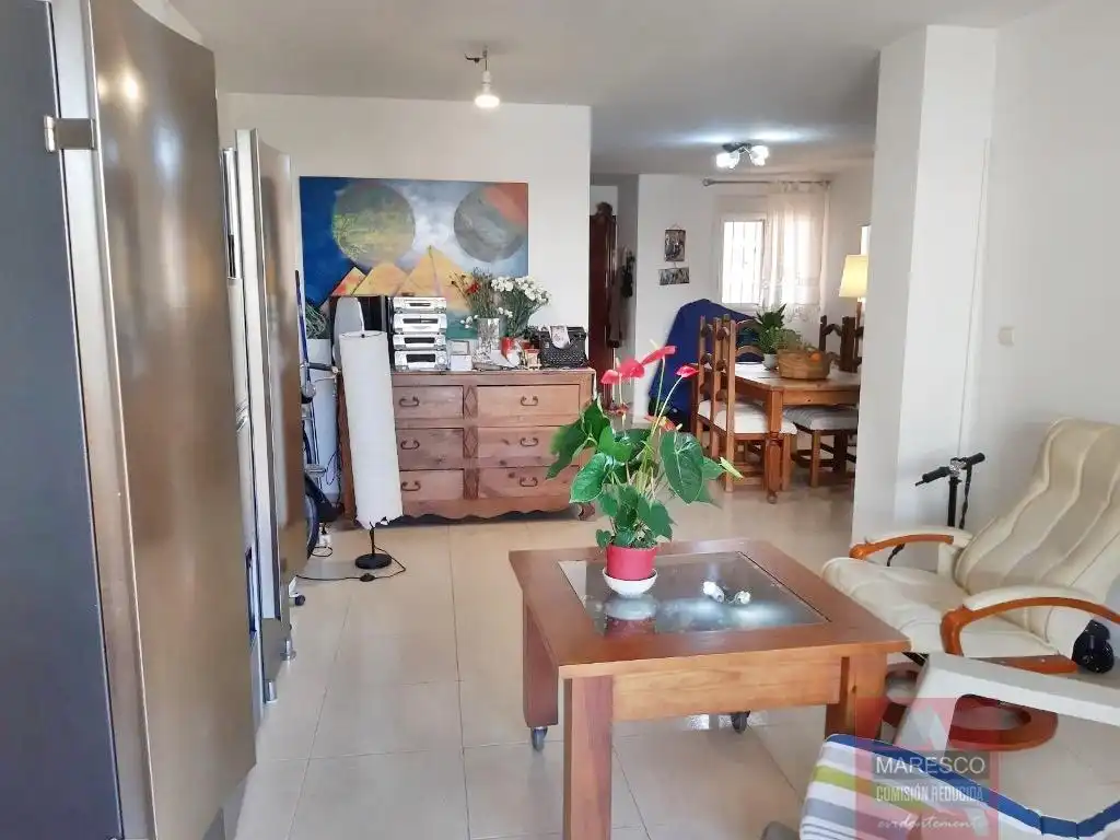 Apartament amb ascensor en venda a Leon Felipe