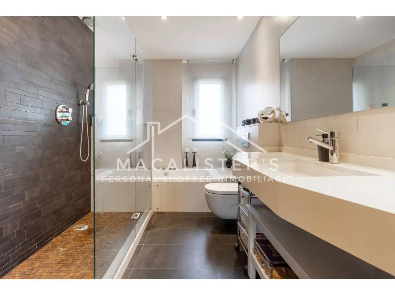 Baño de Casa o chalet en venta en Teià con Aire acondicionado, Calefacción y Jardín privado