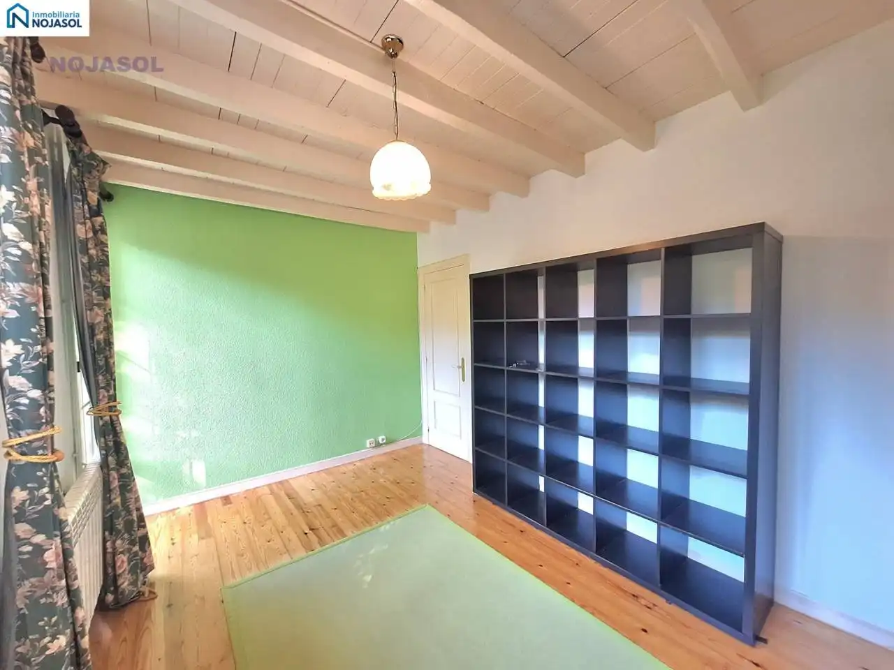 Habitación de Casa o chalet en venta en Arnuero con Calefacción y Jardín privado