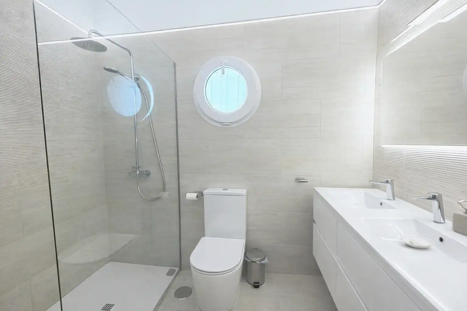 Bathroom of Houses for sale in Arona  with Terrace, Furnished and Oven