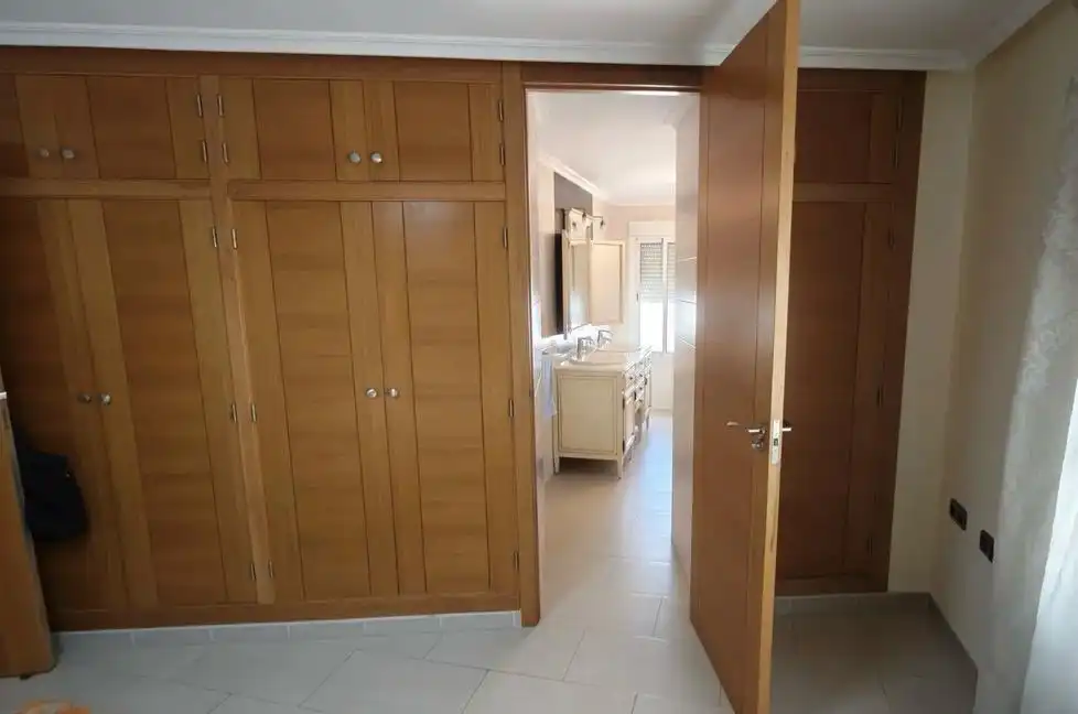 Casa o chalet en venta en Catral con Jardín privado, Piscina y Amueblado