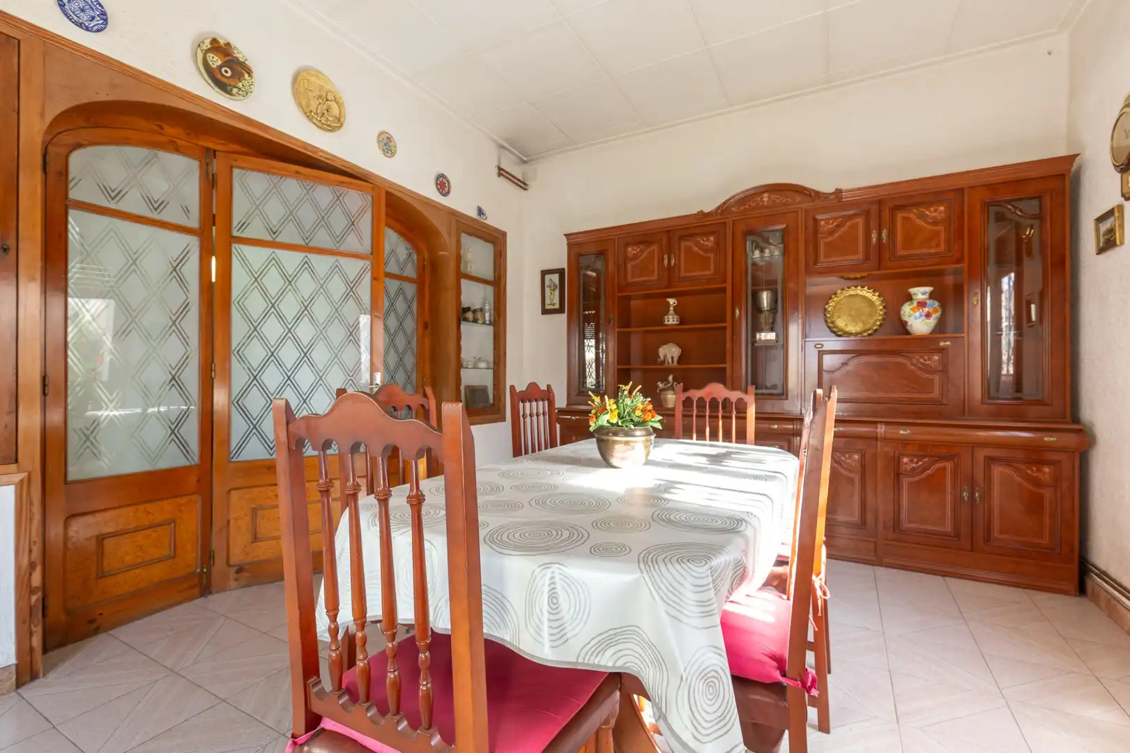 Menjador de Casa o xalet en venda en Rubí amb Terrassa i Traster