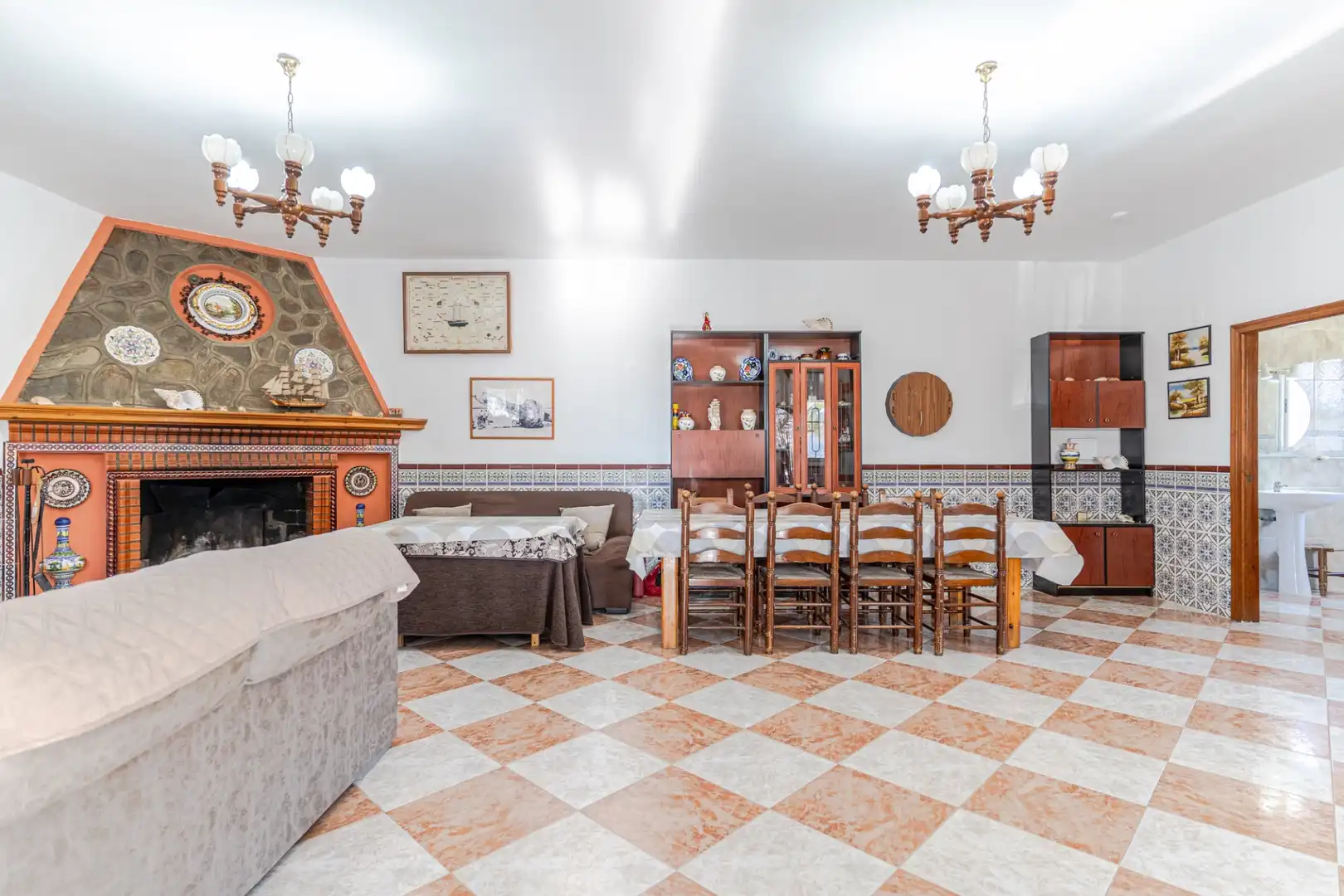 Comedor de Finca rústica en venta en Motril con Aire acondicionado, Calefacción y Jardín privado