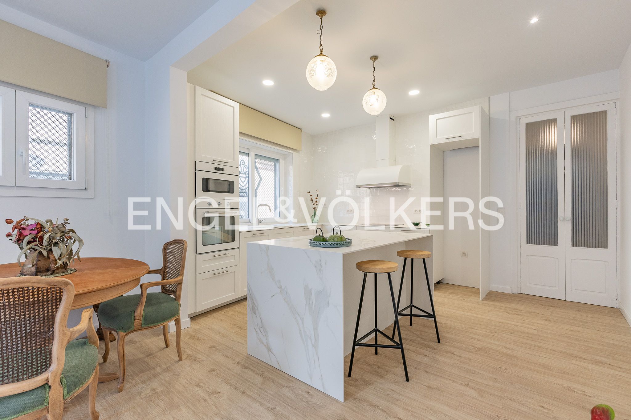 Cocina de Casa o chalet en venta en Sabadell con Aire acondicionado, Calefacción y Jardín privado