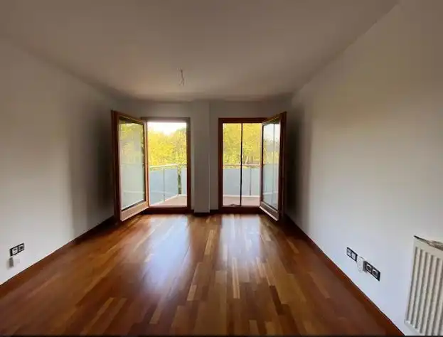 Piso de alquiler en Tiana