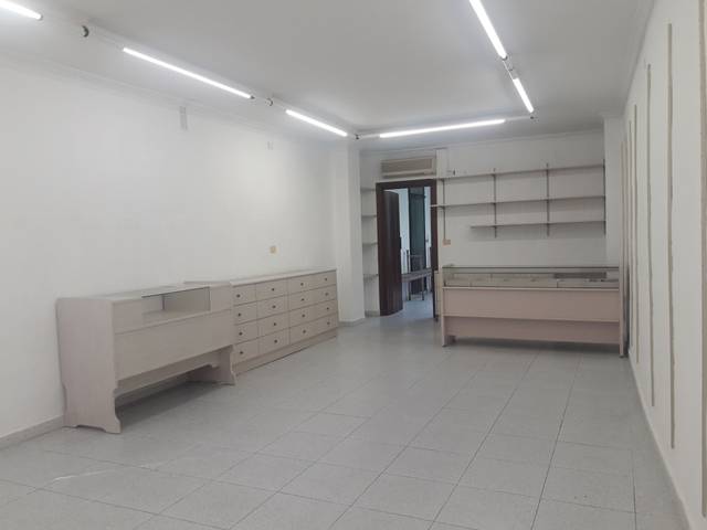 Local comercial en Alquiler en Centro