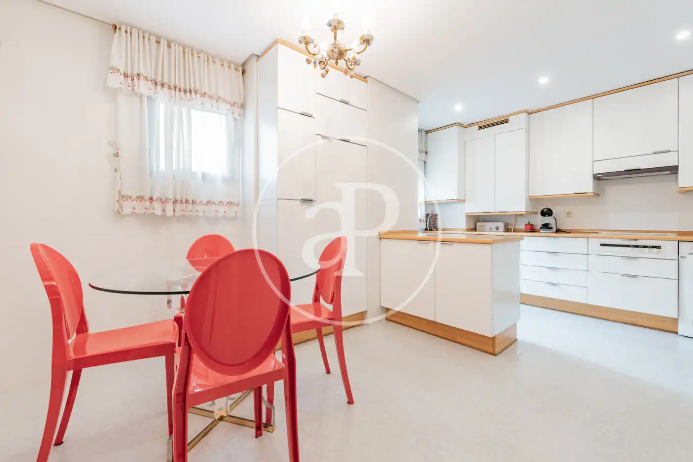Kitchen of Flat for sale in Madrid  with Air Conditioner and Heating