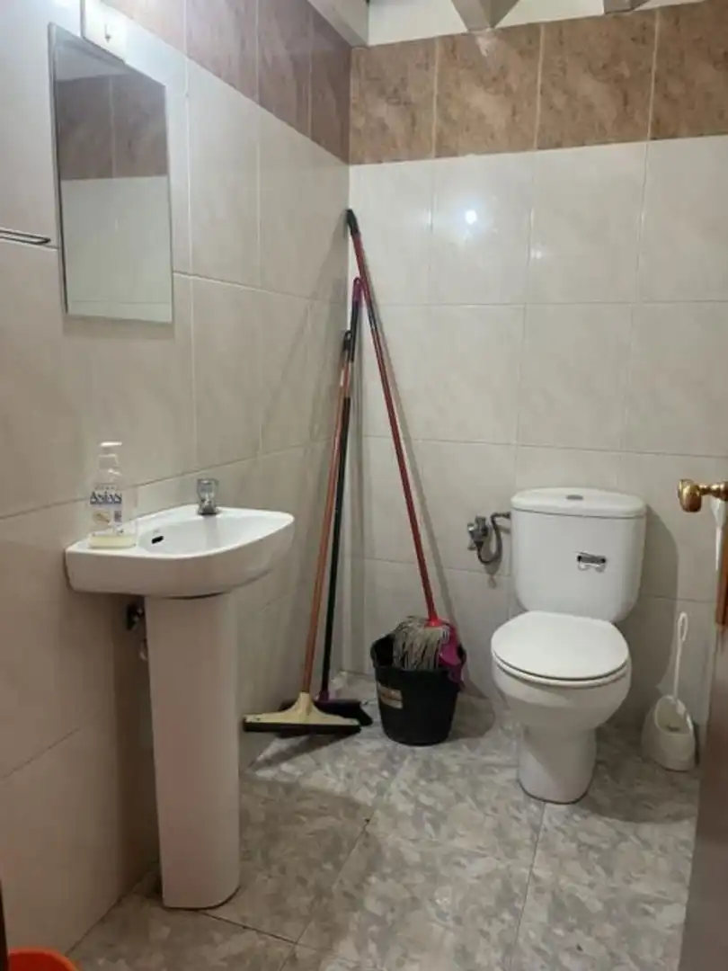 Badezimmer von Geschaftsraum zum Verkauf in Ortigueira