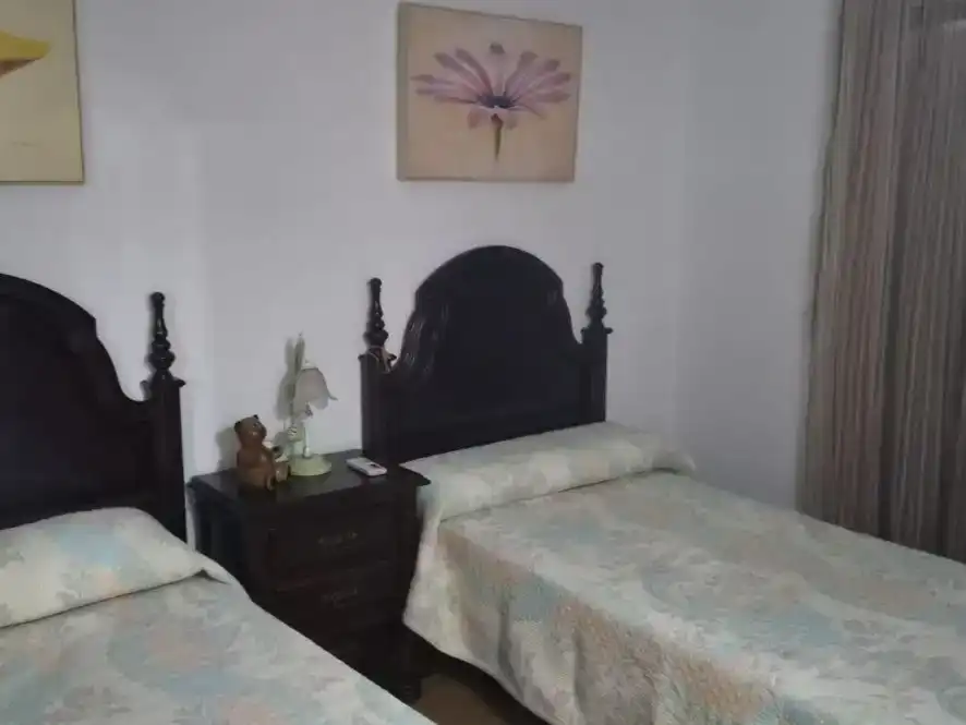Dormitori de Casa adosada en venda en Albolote amb Balcó