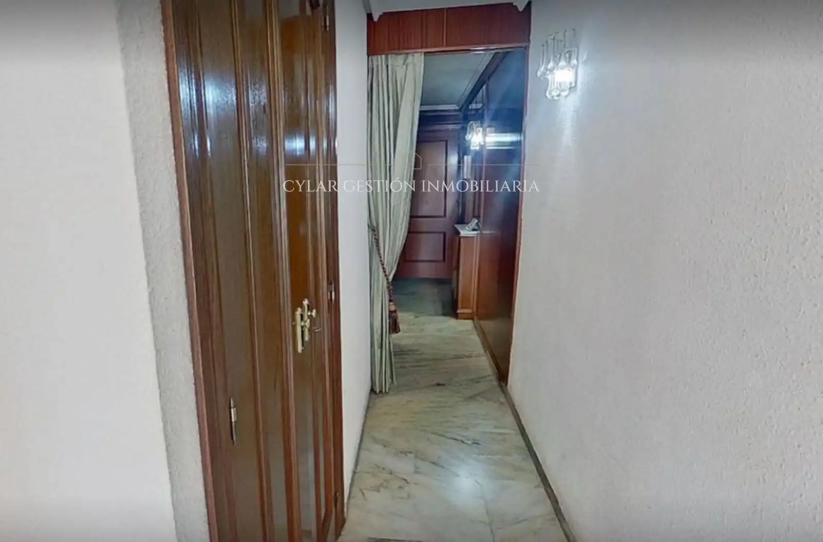 Piso en venta en Salamanca con Calefacción, Terraza y Piscina