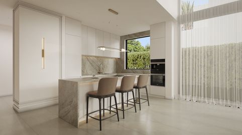 Foto 4 de Casa adosada en venda a Costabella, Marbella