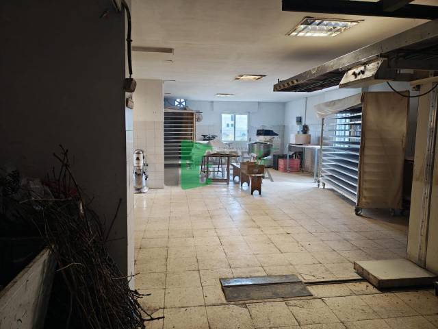 Local comercial en Alquiler en Polvorín