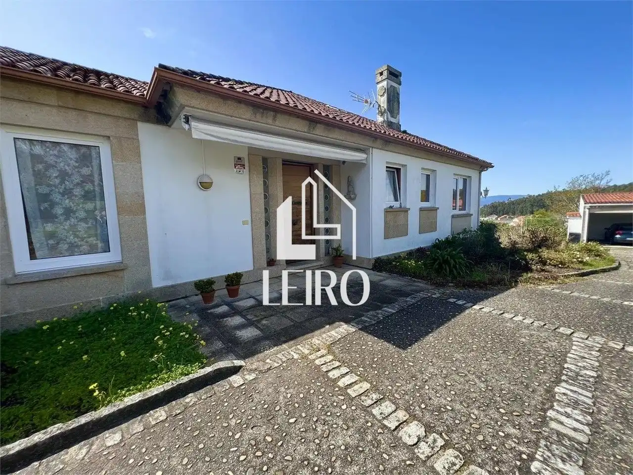 Vista exterior de Casa o chalet en venta en Vilagarcía de Arousa con Jardín privado y Terraza