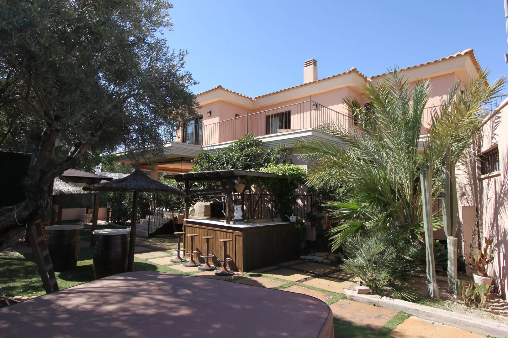 Villa zum Verkauf in Urbanització Llop Marí, Pueblo Español, Urbanització L'Almadrava, el Campello, 03560, Valencian Community, Spain