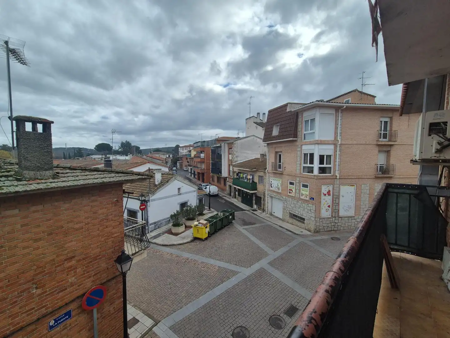 Exterior view of Flat for sale in Pelayos de la Presa