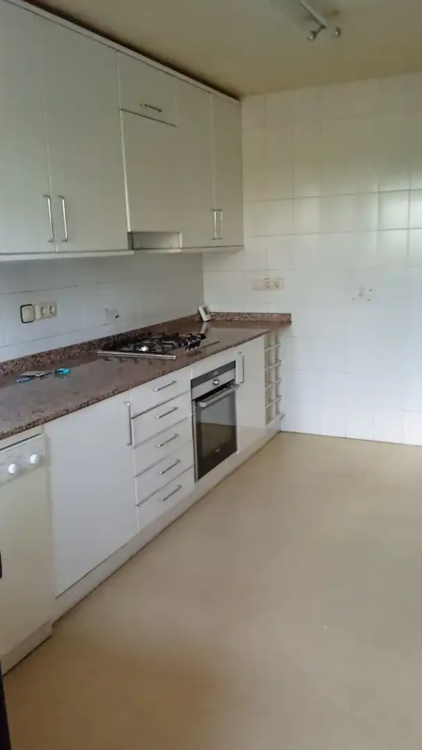 Cuina de Casa o xalet en venda en Murcia amb Aire condicionat, Forn i Balcó