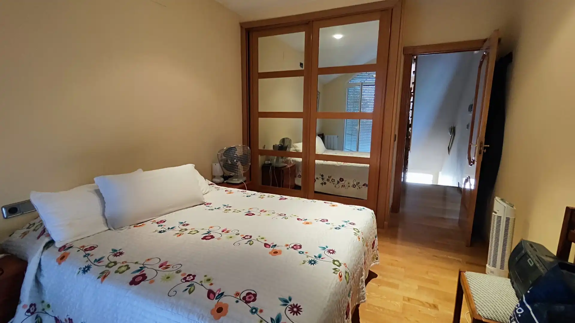 Dormitori de Casa o xalet en venda en Barajas de Melo amb Calefacció, Jardí privat i Terrassa