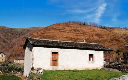 Exterior view of House or chalet for sale in Vega de Pas  with Private garden, Terrace and Storage room