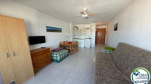 Foto 4 de Piso en venta en De la Muga, 6, Carlit - Montseny, Empuriabrava
