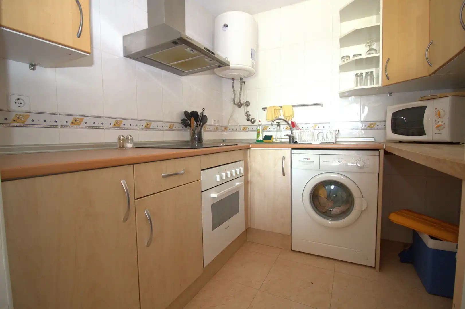 Kitchen of Apartments for sale in Almoradí  with Terrace and Swimming Pool