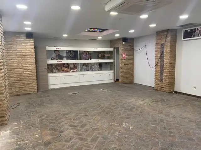 Local comercial en alquiler en Centro, imagen 7