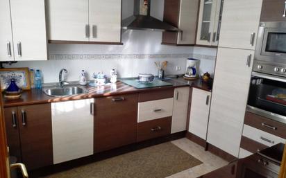 Kitchen of Single-family semi-detached for sale in Escalona  with Air Conditioner and Terrace