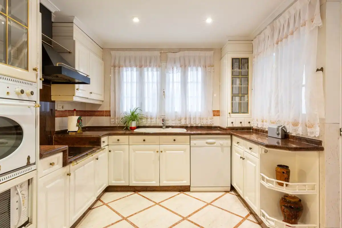Piso con ascensor en venta en Calle Marqués de Zenete, imagen 11
