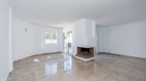 Foto 2 de Casa adosada en venda a Plaza de Cibeles, 363, Las Brisas, Marbella