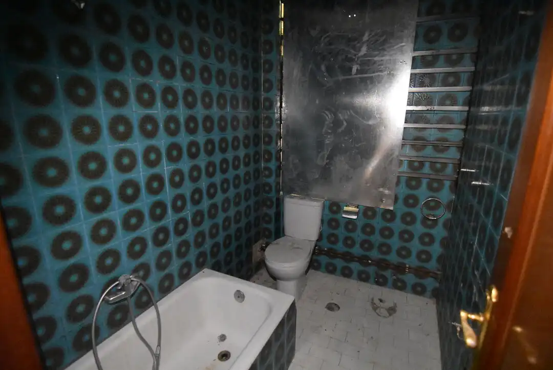 Baño de Piso en venta en Soraluze / Plasencia de las Armas