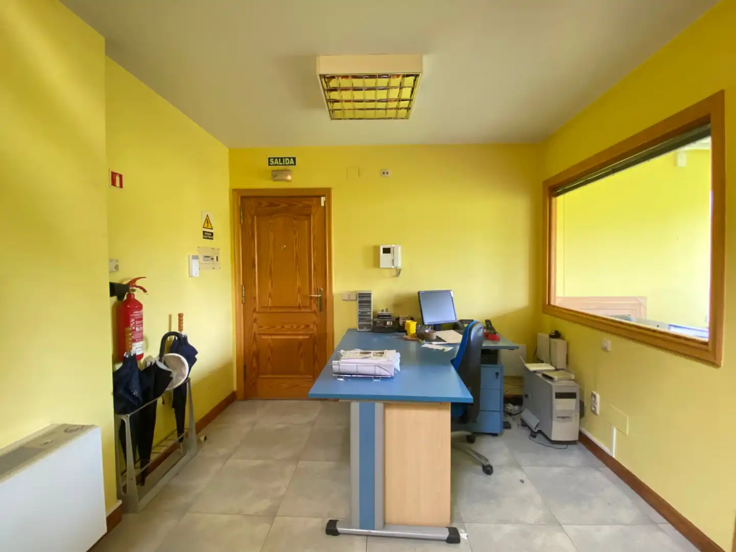 Oficina amb terrassa en venda a Rúa das Galeras, imagen 3