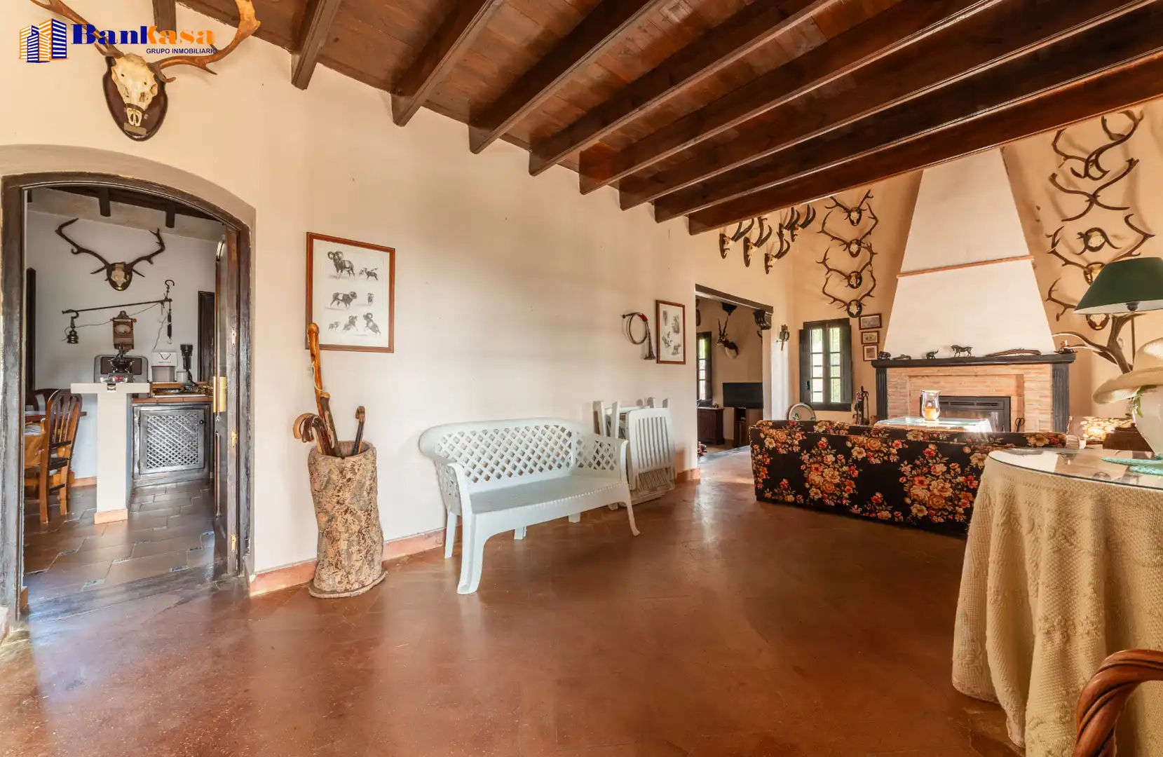 Casa o xalet en venda en Cortes de la Frontera amb Calefacció, Jardí privat i Moblat