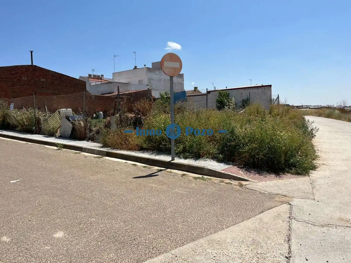 Terreni e lotti in vendita a Almendralejo, imagen 2