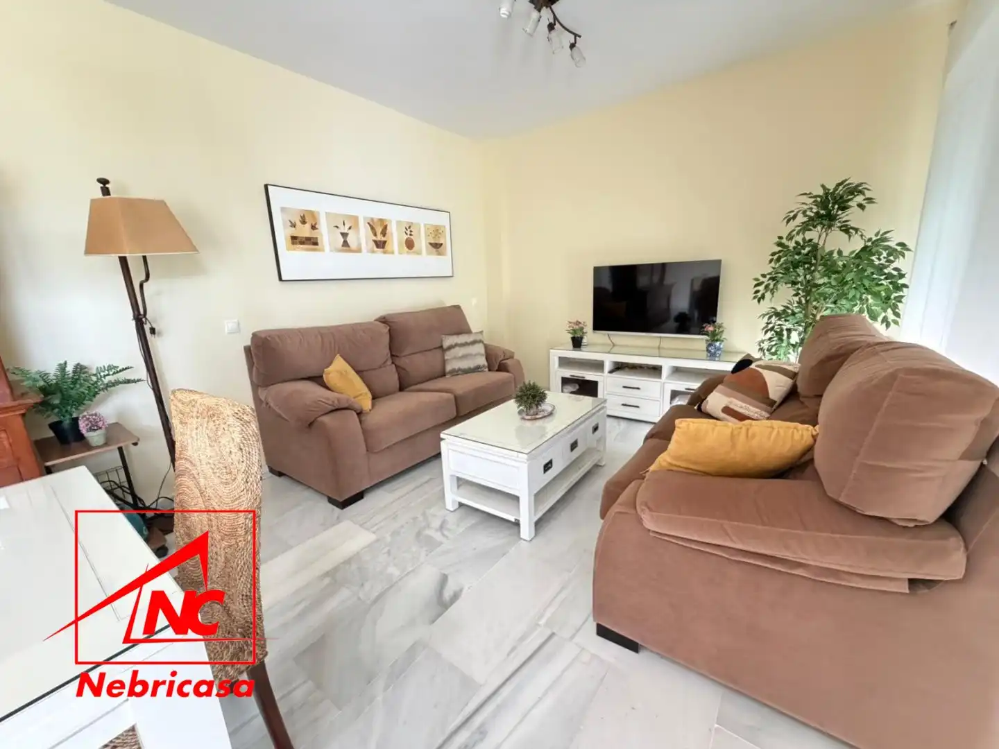 Sala de estar de Piso en venta en Chipiona con Aire acondicionado, Trastero y Piscina